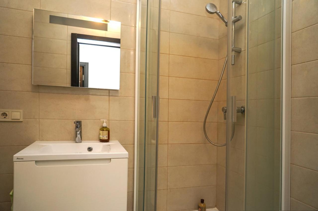 Kyiv Apartment On Chornovola 27 Dış mekan fotoğraf